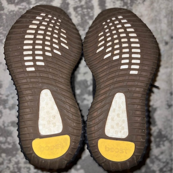 adidas Yeezy Boost 350 Box